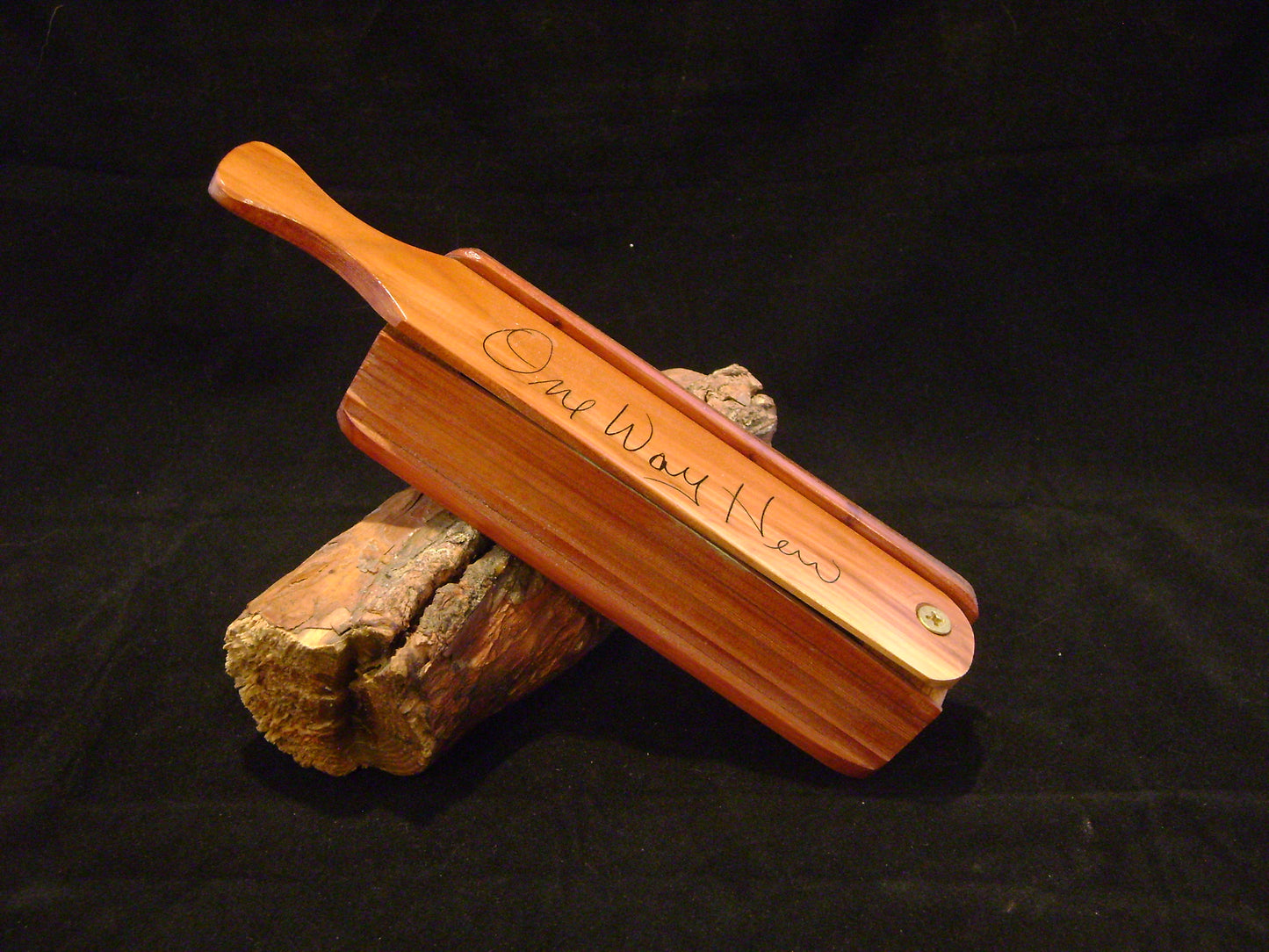 Red Cedar/Black Walnut One Way Hen Call